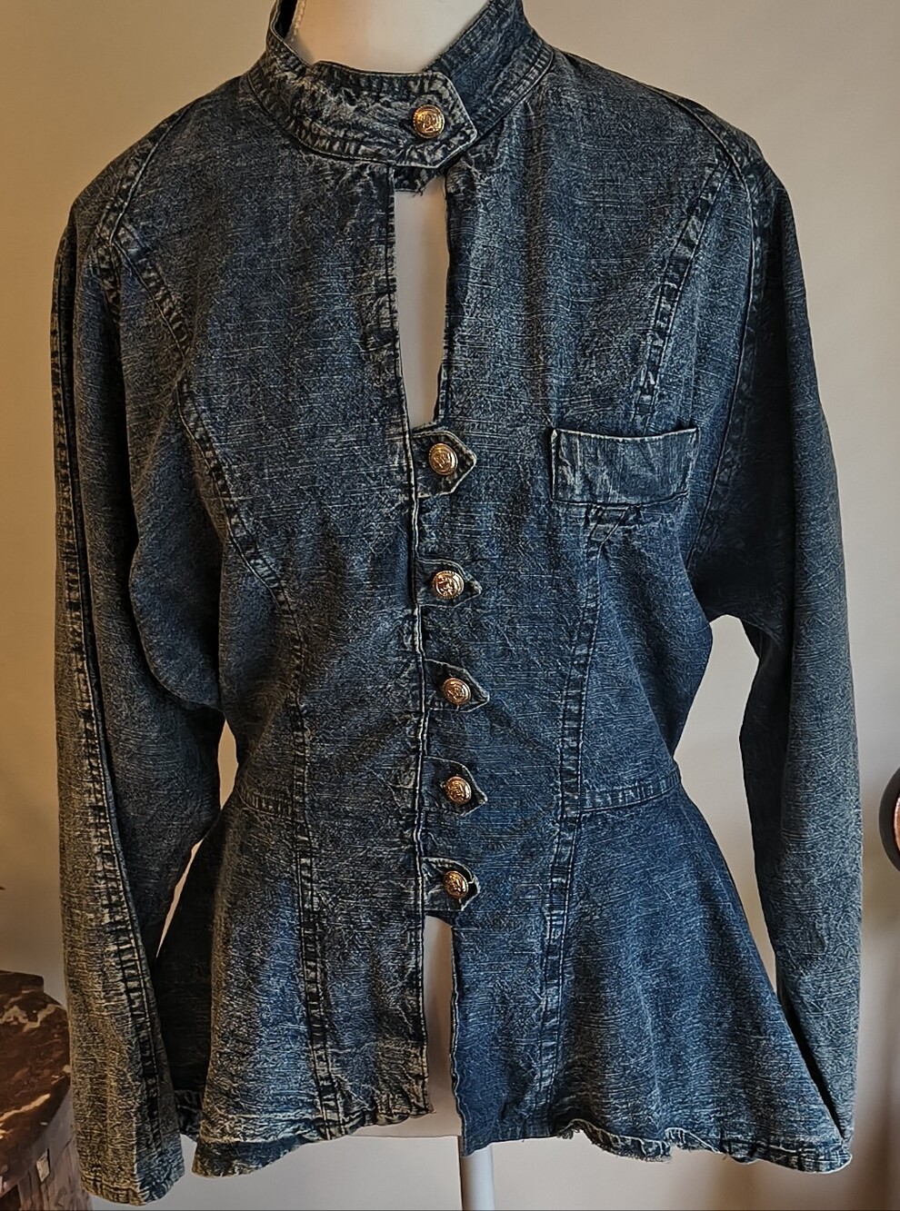 Women Small Acid Wash Denim Peplum Jacket Vintage Japanese Geisha Graphic Art